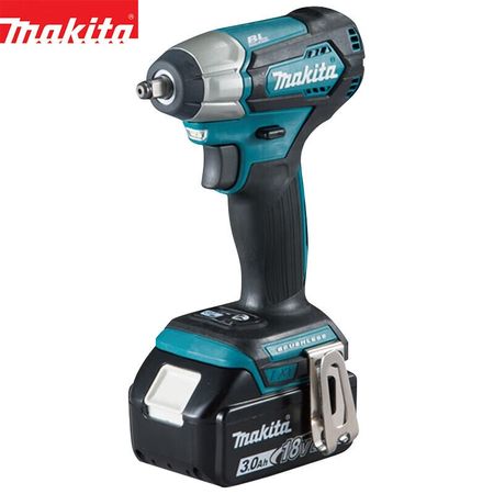 Гайковерт Makita DTW180RTJ + два аккумулятора 18V/5.0Ah, зарядное устройство