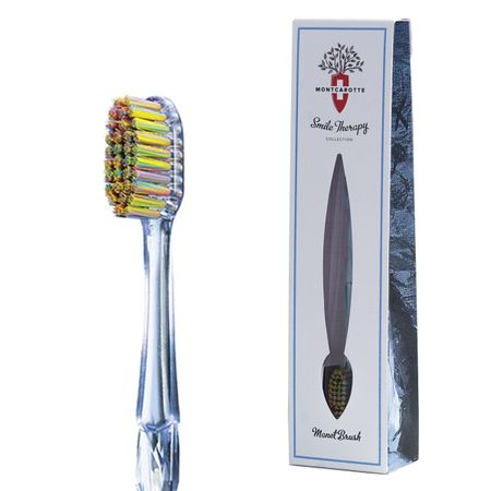 Зубная щетка MontCarotte Мане 1190₽