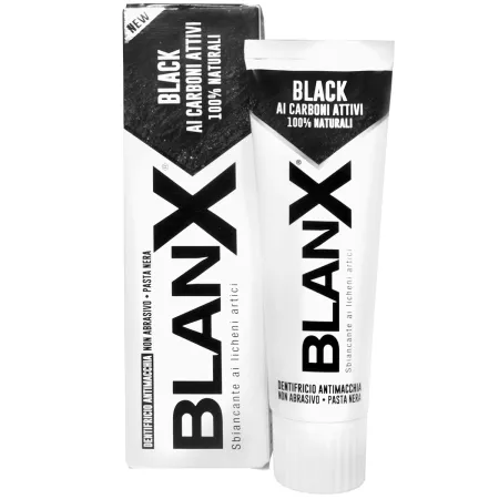 Зубная паста Blanx Black с древесным углём 620₽