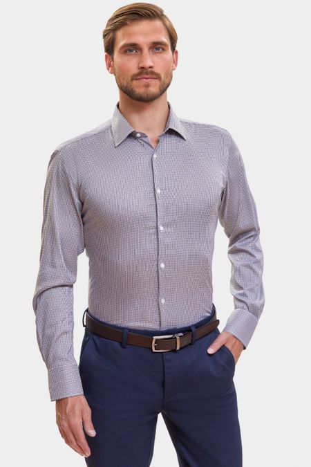 Сорочка приталенная в клетку из эластичной ткани 8990₽