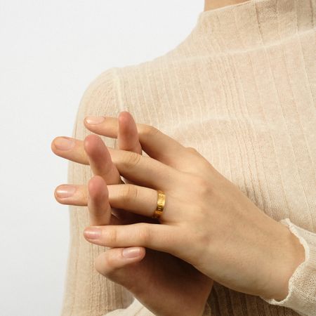 11 Jewellery Кольцо Credo из серебра Amor Omnia Vincit-Все побеждает любовь