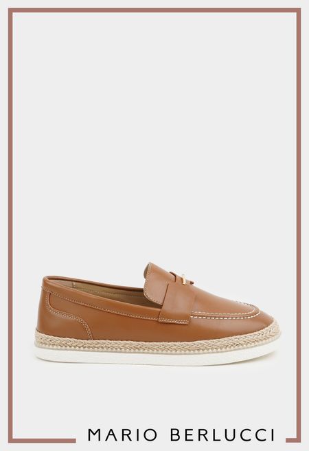 Слиперы из натуральной кожи 8990₽