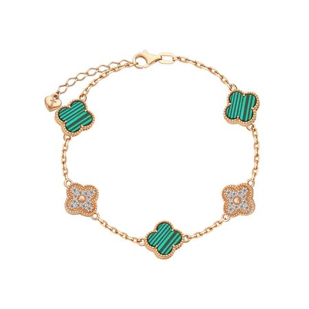 Серебряный браслет с малахитом и фианитами 7650₽