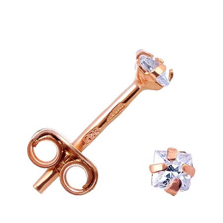 Серьги-пусеты из серебра с фианитами 490₽