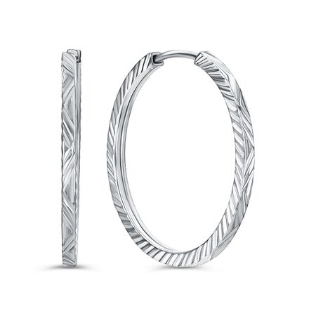 Серебряные серьги с родированием и алмазной гранью 15 мм 1390₽