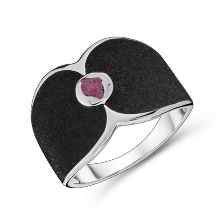 Серебряное кольцо с глиттером и рубином с родированием 6690₽