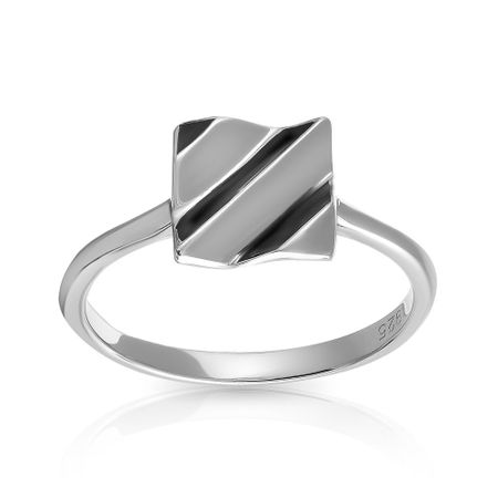 Кольцо из серебра с эмалью 990₽