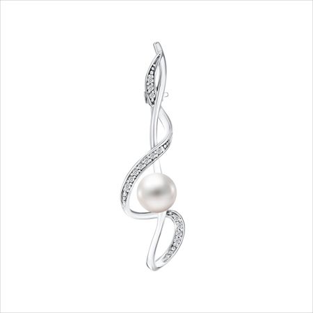 Серебряная брошь с жемчугом и фианитами с родированием 2690₽