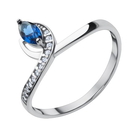 Серебряное кольцо с сапфиром и фианитами с родированием 1090₽