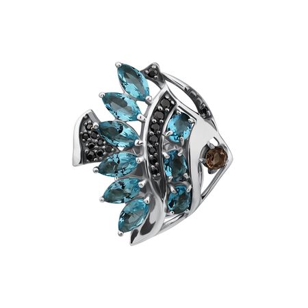 Серебряная брошь Рыба с ювелирными кристаллами и фианитами с родированием 2990₽