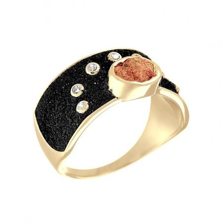 Серебряное кольцо с глиттером и рубином с фианитами и позолотой 3580₽