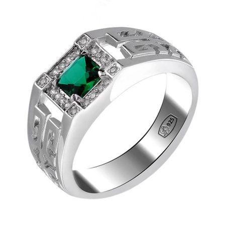 Серебряная печатка с фианитами 2490₽