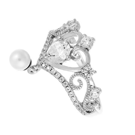 Кольцо из серебра с жемчугом и фианитами 1490₽