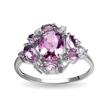 Кольцо из серебра с ювелирными кристаллами и фианитами 990₽