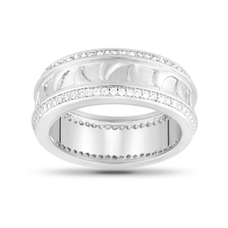 Кольцо из серебра с фианитами 1990₽