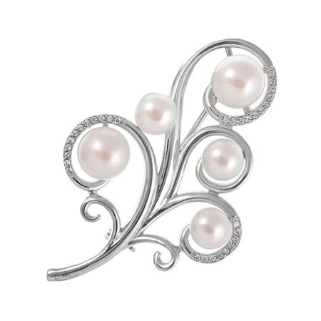 Брошь из серебра с жемчугом и фианитами 3990₽