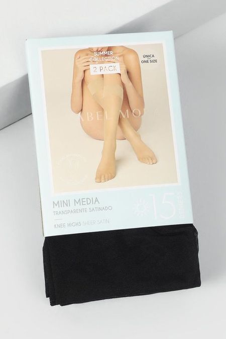 Набор из двух пар капроновых гольф 15 den Ysabel Mora 690₽