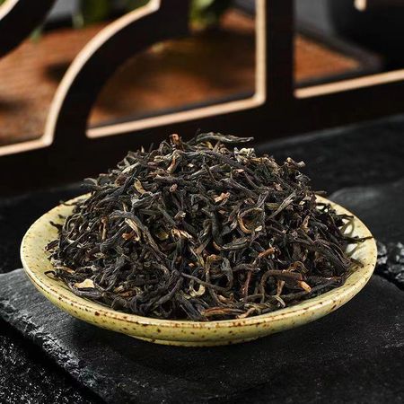 100 г Черный чай Дянь Хун Маоцзянь Кунгфу листовой черный чай Китайский черный чай