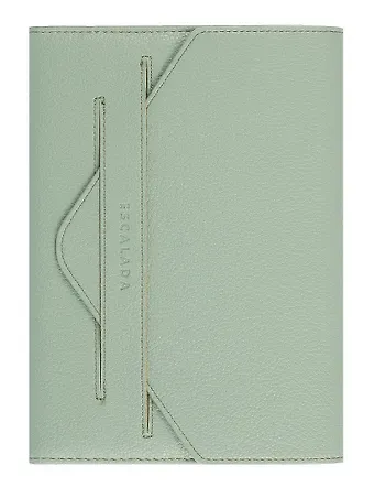 Ежедневник недат. А5 160л "Наппа экстра" оливковый, кожзам, тв.переплет, обл.поролон, блинтовое тиснение, клапан в петле, офсет, ляссе
