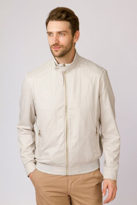 Ветровка 19999₽