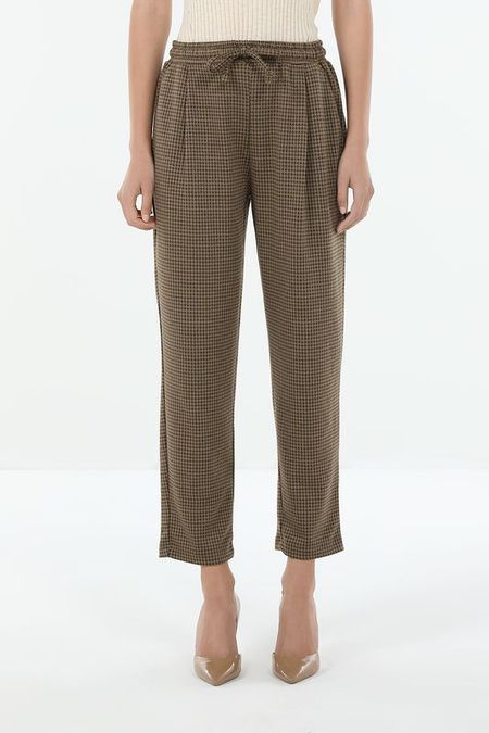 Брюки на эластичном поясе в мелкую клетку BELUCCI 6990₽