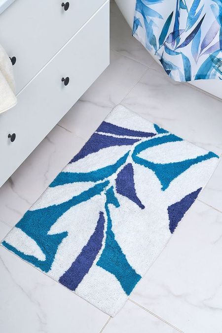 Коврик для ванной с принтом Akvarel Moroshka 1987₽