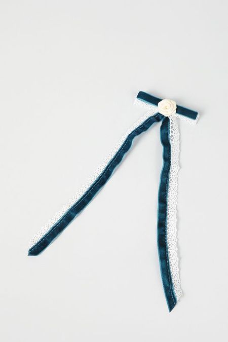 Брошь с кружевом Malina by Андерсен 390₽