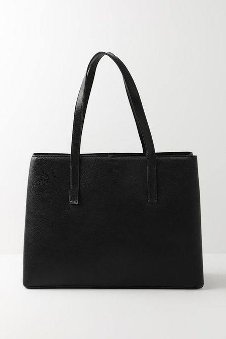 Сумка шоппер CK Plaque Calvin Klein 16790₽