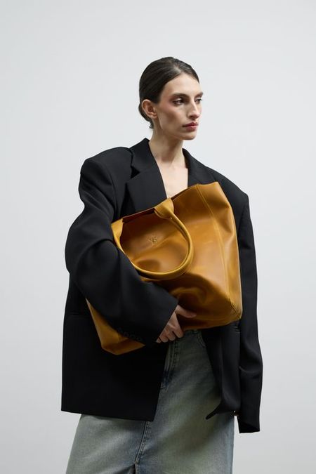 Сумка ПЕСОК L ЗНАТЬ