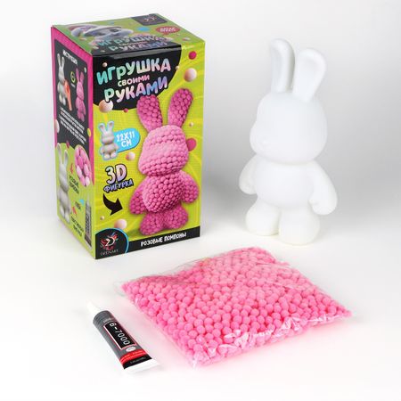 Игрушка помпонами