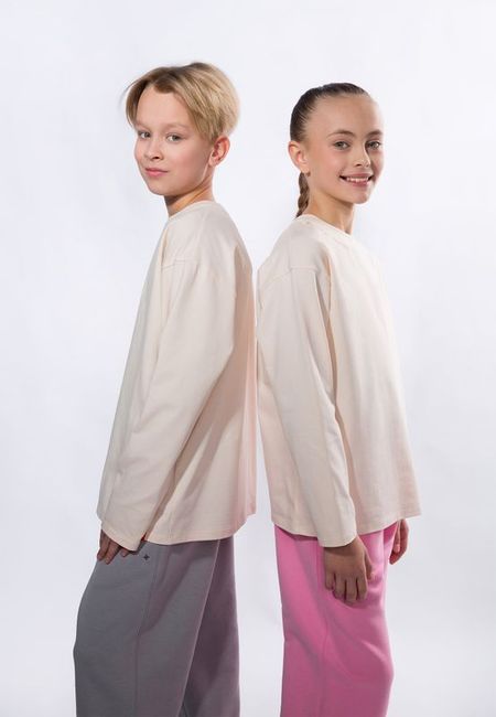 Лонгслив 1st 2690₽