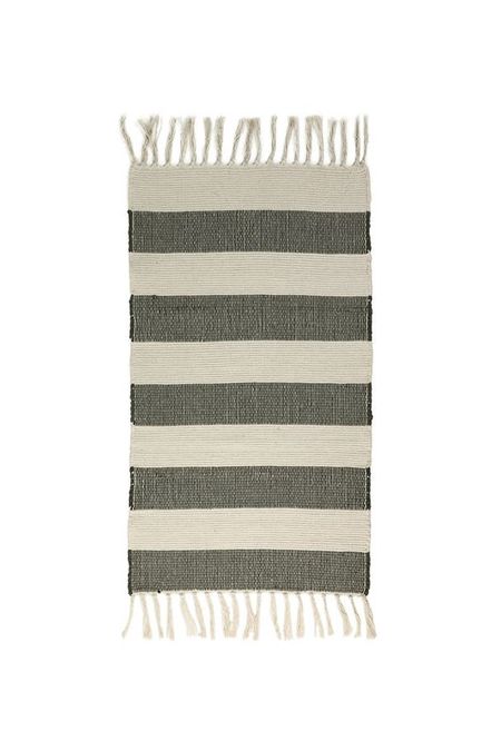 Ковер в полоску Ivar Tiseco