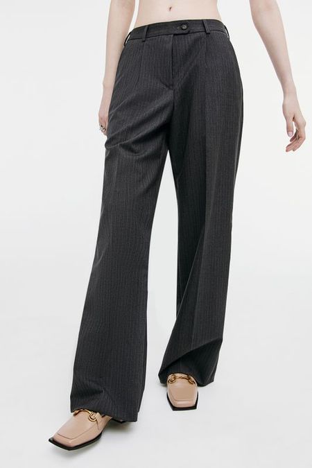 Брюки костюмные MAGDA Novaya 12800₽