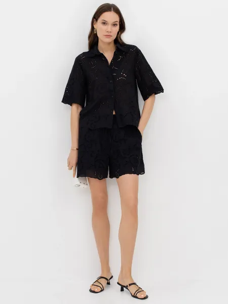 Шорты из шитья прямого силуэта SAVAGE 2299₽