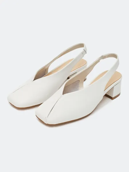 Туфли из натуральной кожи на устойчивом каблуке SAVAGE 4799₽