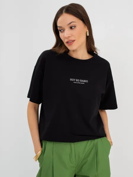 Футболка oversize с минималистичным текстовым принтом SAVAGE 1099₽