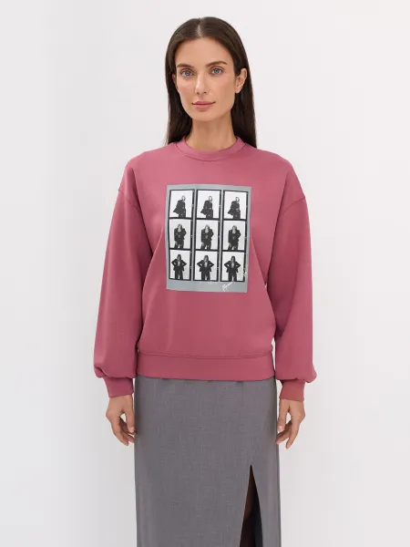 Яркий свитшот с фото принтом SAVAGE 3299₽