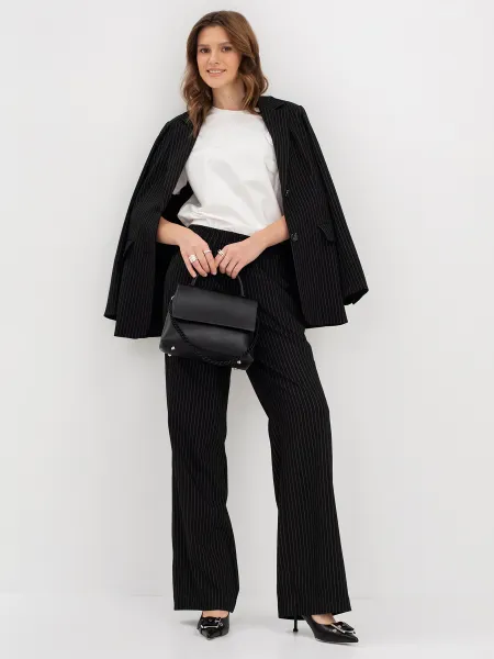 Прямоугольная сумка кроссбоди с цепочкой SAVAGE 2399₽