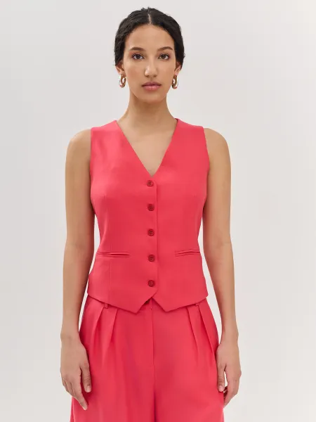 Яркий жилет из 100 тенселя SAVAGE 2799₽