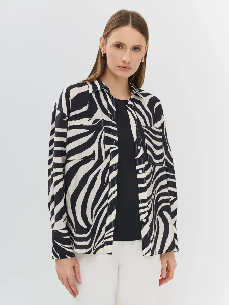 Свободная блузка с анималистичным принтом SAVAGE 2199₽