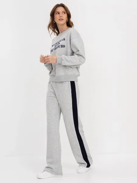 Трикотажные джоггеры с лампасами SAVAGE 3699₽