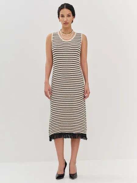 Вязаное платье в тонкую полоску SAVAGE 2799₽