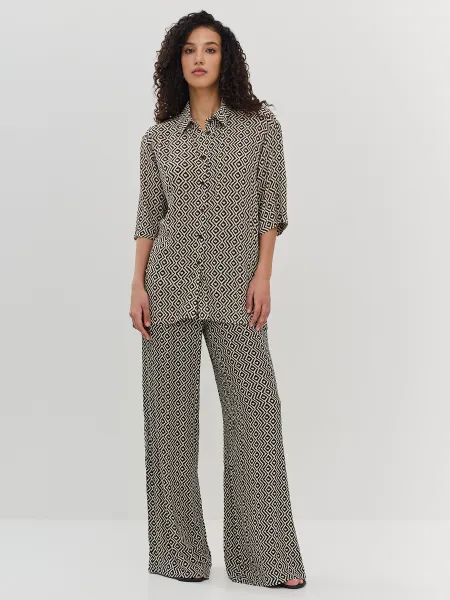 Легкие брюки из вискозы с этническим принтом SAVAGE 2299₽