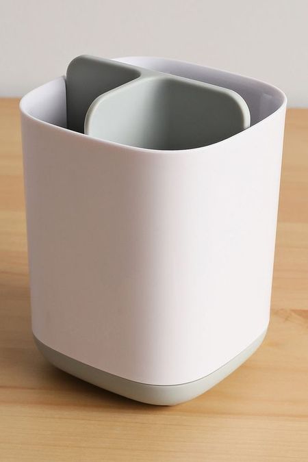 Органайзер для зубных щеток EasyStore Joseph Joseph 1890₽