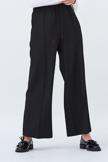 Брюки на эластичном поясе со стрелками расклешенные SMENA 2270₽