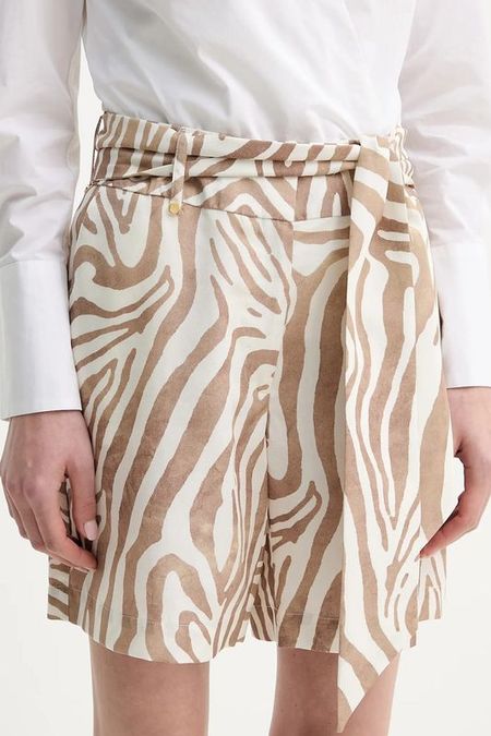 Шорты с анималистичным принтом и поясом Marciano by Guess