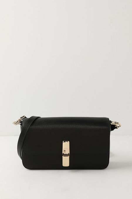 Сумка кросс-боди кожаная Goccia S Furla 35490₽