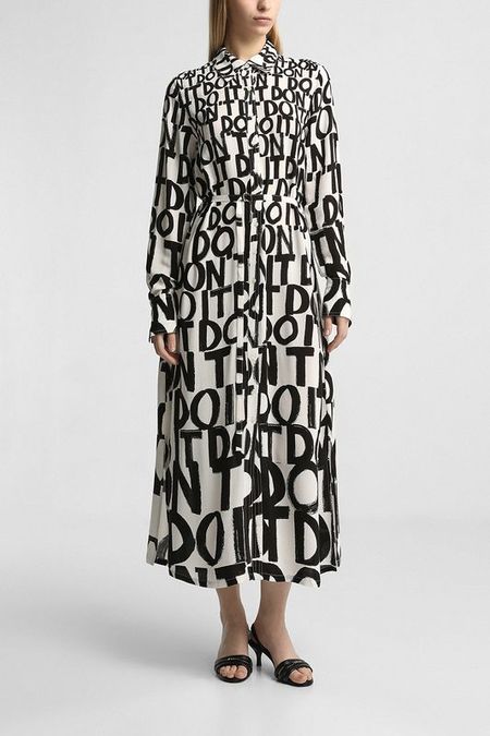 Платье-рубашка с поясом и принтом Desigual 10965₽