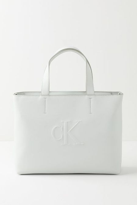 Сумка шоппер CKJ Sculpted Calvin Klein 7867₽