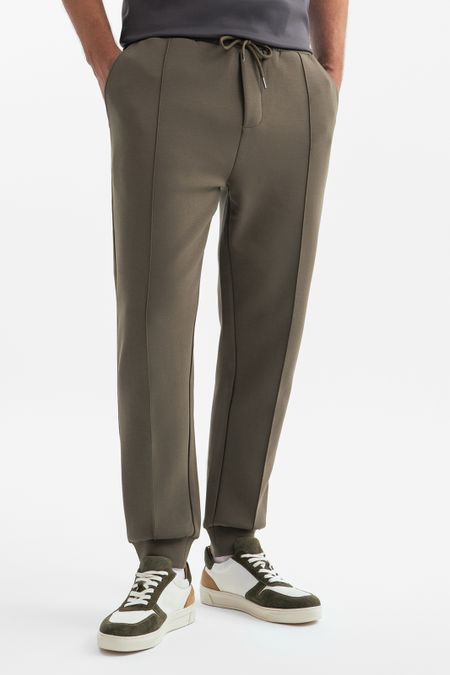 Брюки спортивные из хлопка со стрелками 7990₽